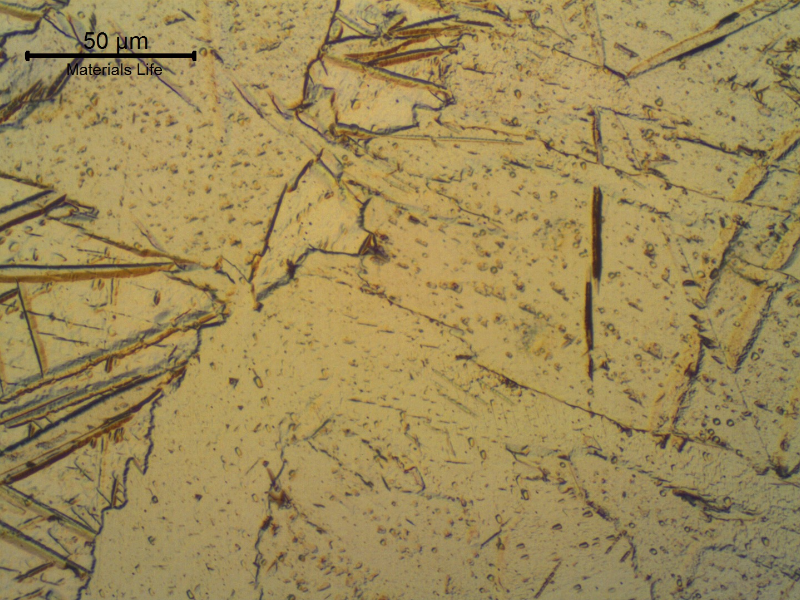 The microstructure of the pipe seam weld metal, in the center of the thickness, presents a coarse prior beta grain size.