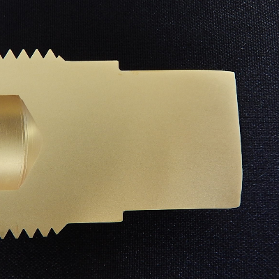Uniform structure of the 1" shear pin all through the section.  The edge is the fracture surface.
