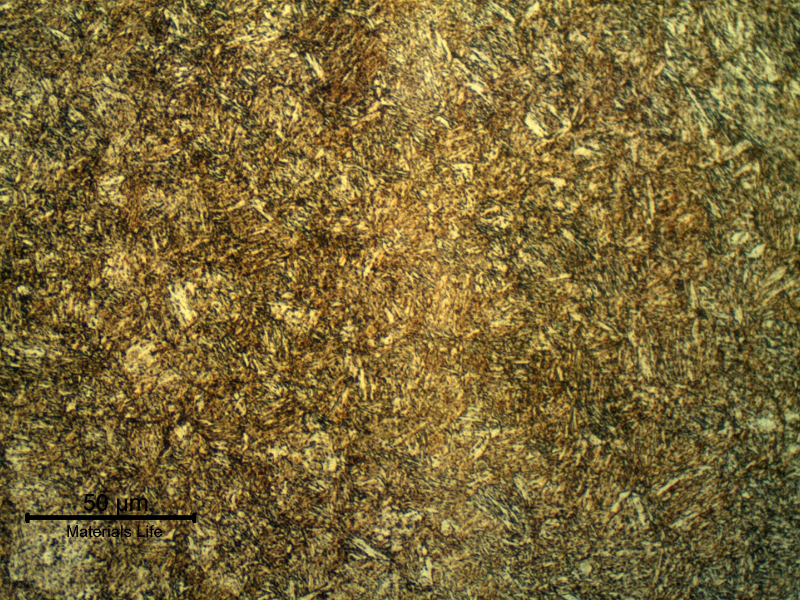 Micrographic detail of the longitudinal section of the pin showing a tempered martensite structure. The pin presented average hardness of 38 HRc in the section.