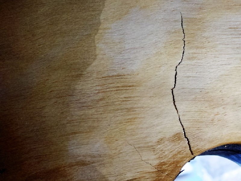 Aspect of the drum shell after removing the tubes and macroetching, indicating that the cracks were located in repair welded regions.