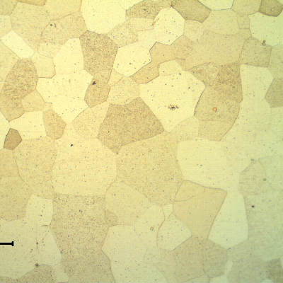 Equiaxial grains of a ferritic structure, in a longitudinal section of the tube.