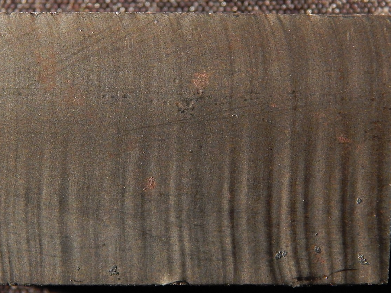 Aspect of the 1 1/4" thickness plate cutting surface.
