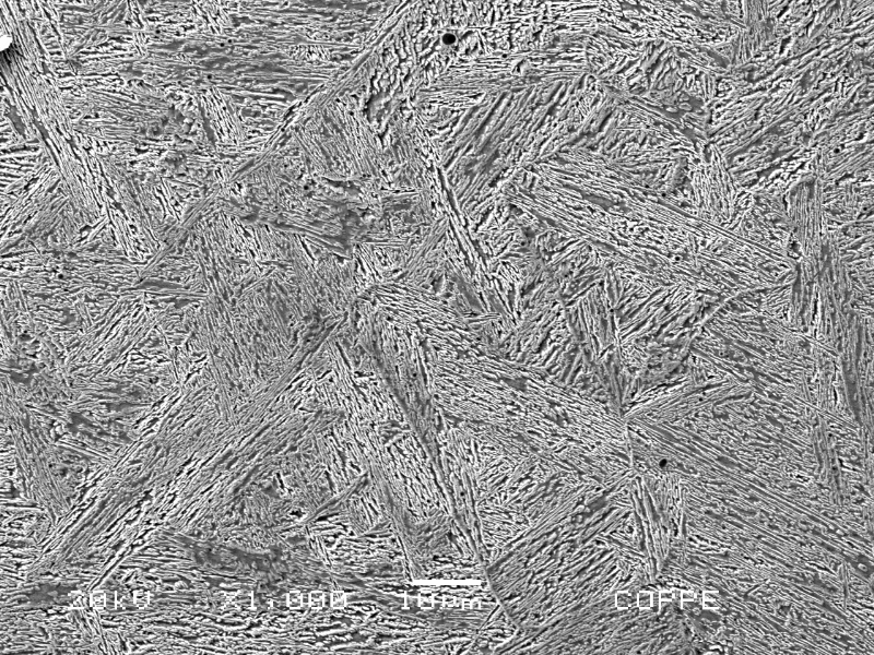 Micrographic detail of the weld metal tempered martensitic microstructure.