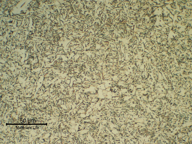 Micrographic detail of the center of the weld in the second pass (not reheated). Refined ferritic structure. Predominatly acicular ferrite.