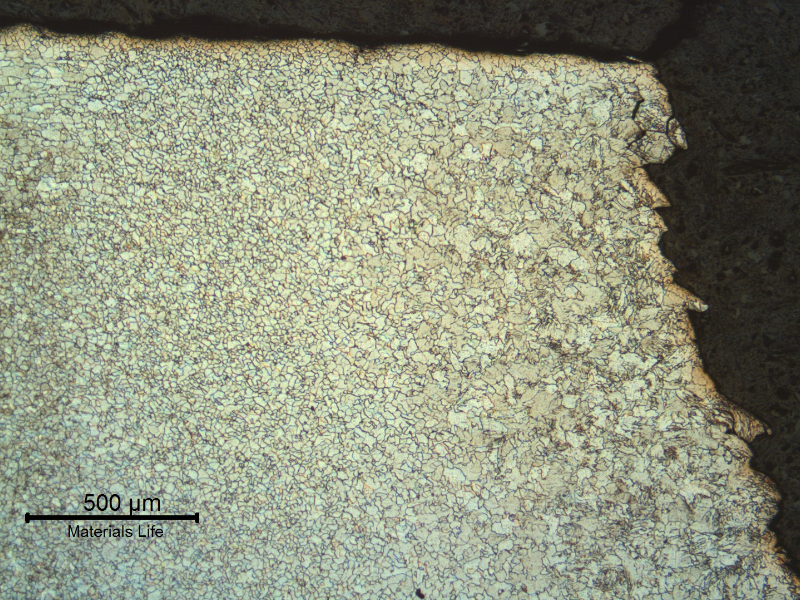 Micrography of the fracture at the superior plate (8 mm thickness).  The fracture occurred in the coarse grain heat affected zone.