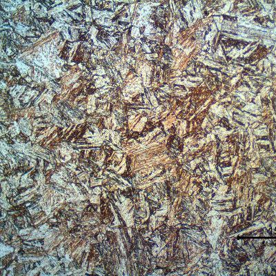 Micrographic aspect of the aged martensite structure of the 17-4 PH bolt, about 37 HRc.