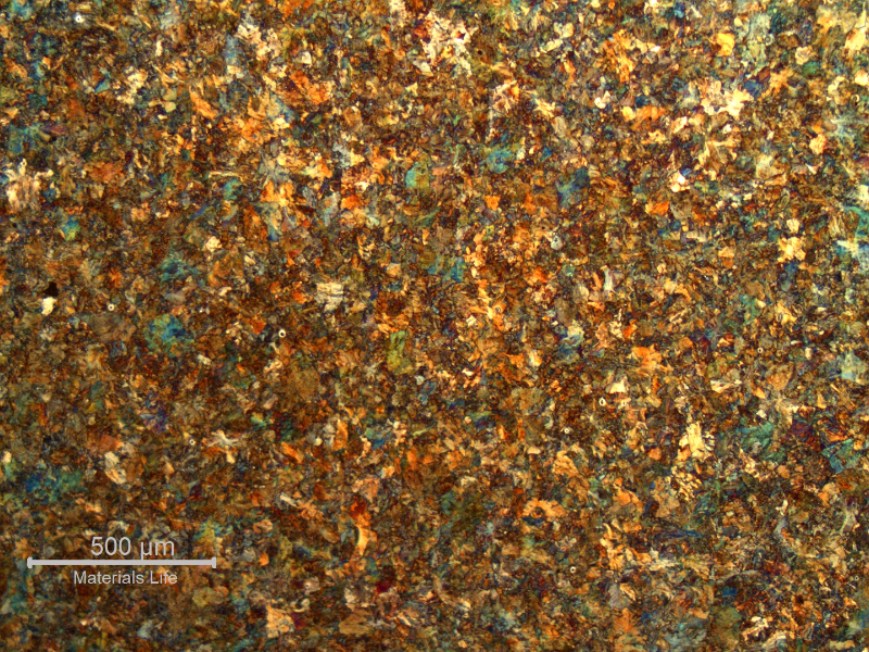 Micrography of a transverse section of the rail, in the head, showing equiaxial grains.  Perlitic microstructure.
