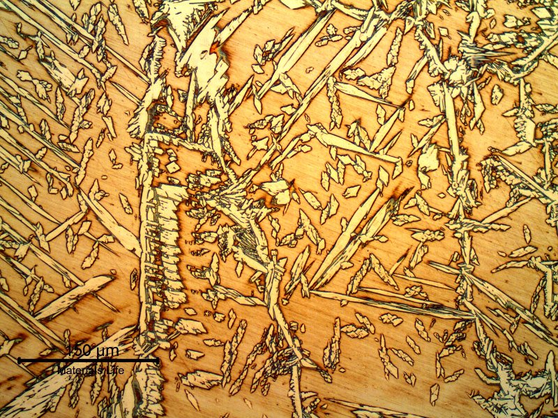 Micrography at the center of the weld metal.
