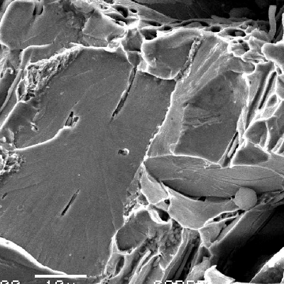 Details of the cleavage fracture in the ferritic structure.