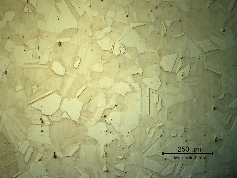 Micrography of a longitudinal section in the center of the bolt. 
Granular austenitic microstructure, equiaxial, primary precipitates (isolated), precipitation hardened (not detectable by metalography, only because of the hardness level)