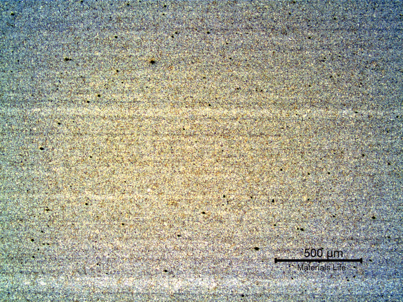 Micrography of a longitudinal section of the tube in the center of the thickness, showing a ferritic-bainitic structure of this CrMoV steel.