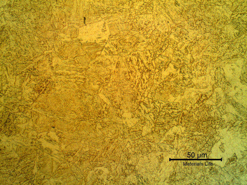 Micrographic detail of the bainitic structure in the center of the shaft.
Longitudinal section.