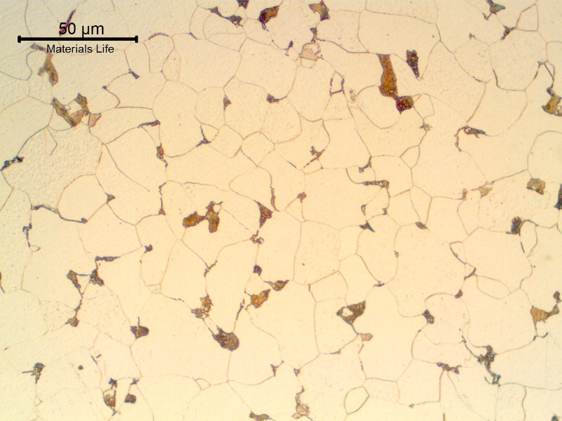 Micrography of a transverse section of the pipe, external diameter 33.4 mm schedule XXS, in the center of the 9.1 mm thickness. The structure is predominantly ferritic. Small amount of pearlite.