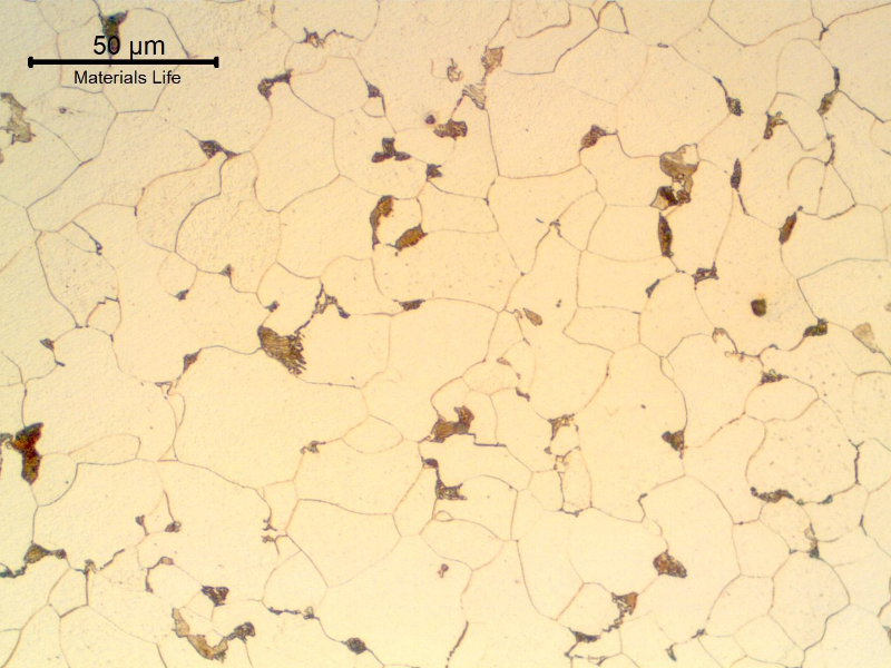 Micrography of a transverse section of the pipe, close to the external surface (OD). The pipe presented a predominatly ferritic structure.