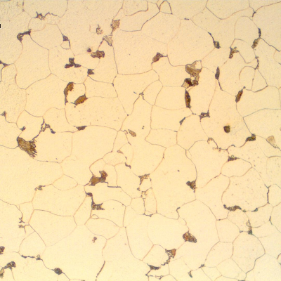 Micrography of a transverse section of the pipe, close to the external surface (OD). The pipe presented a predominatly ferritic structure.