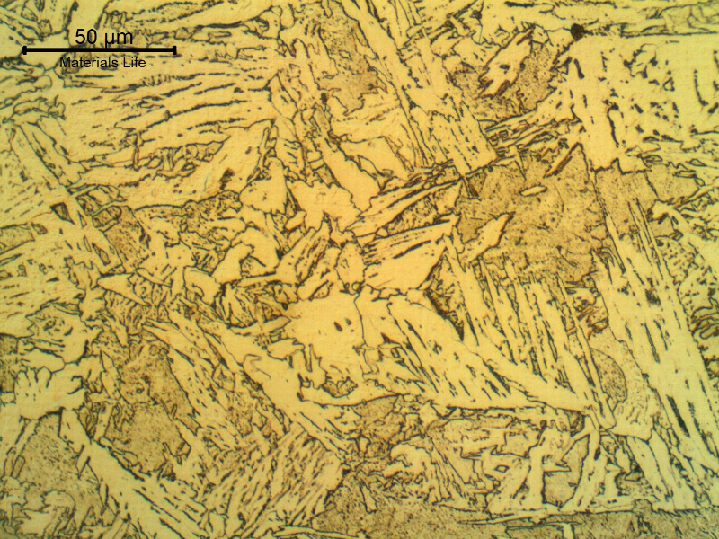Micrographic detail of the (previous austenitic) grain coarse HAZ of the tube, showing a bainitic structure.