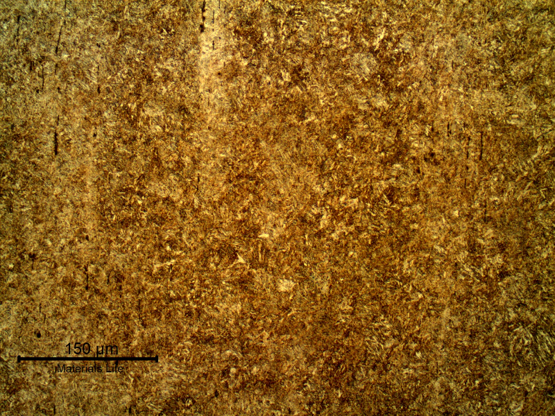 Micrography of the longitudinal section of the bolt in the center of the thickness (ND 5/8") showing a uniform martensitic structure.