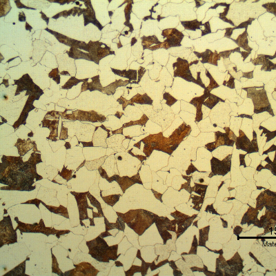 Micrographic aspect of the longitudinal section of the cylinder steel substrate, presenting a ferritic-pearlitic structure.