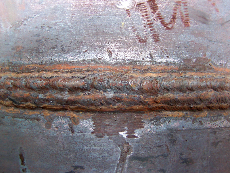 Aspect of the external surface of the tube, presenting the aspect of the cap and temper bead passes, after welding and heat treatment.