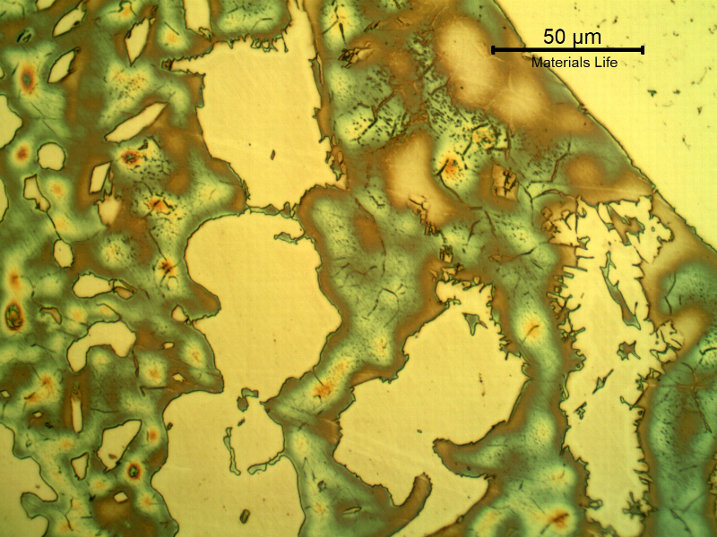 Micrographic detail of the fusion line of the welded joint of the body to the insert (fillet weld). The cracking was arrested at the position of this welded joint because the structures of the weld metal, insert and heat affected zones are tough (austenitic in the weld metal and insert, and free from sigma in the HAZ) .