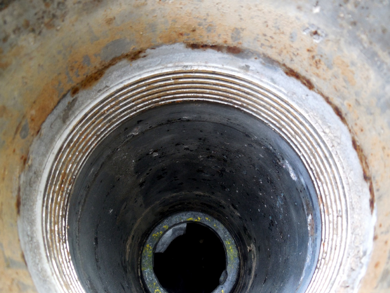 Aspect of the internal side of the drilling tool, after cleaning for inspection. Several regions of corrosion where detected where the drilling mud was adhered and remained uncleaned for a period a little longer than 1 month.