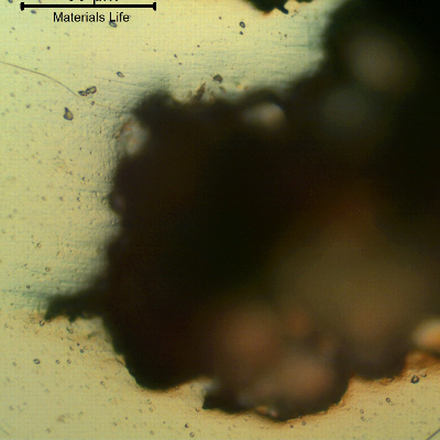 Micrography of the damaged region close to the internal surface, presenting a deep pitting corrosion morphology.