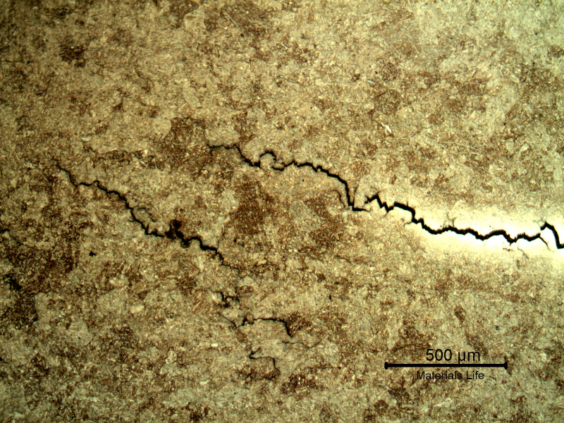 Micrography of the intergranular cracks.