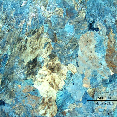 Micrographic aspect of the rim microstructure at the surface (internal to the wheel), not the heat treated one. The pearlitic structure is not so coarse than in the center of the thickness.