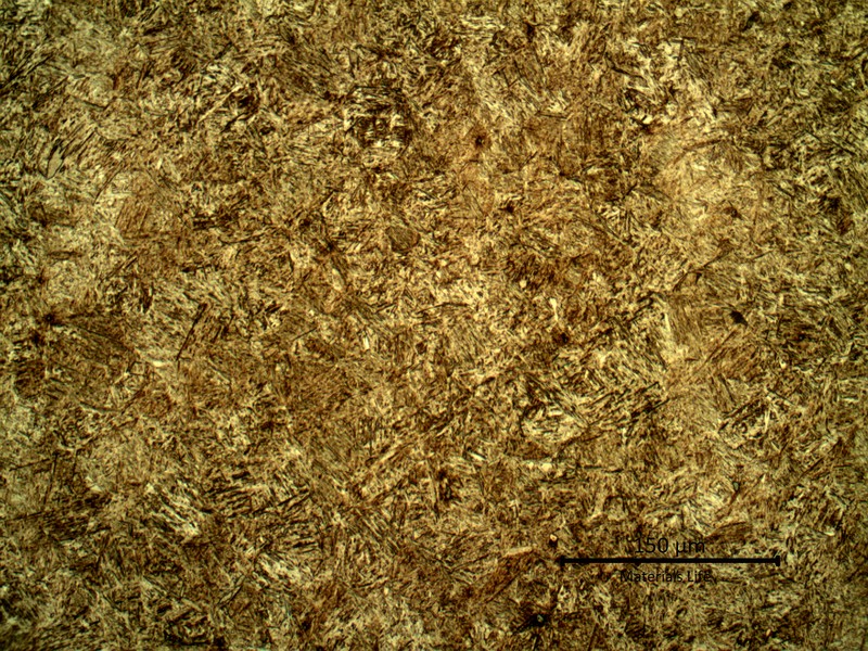 Micrography of a longitudinal section presenting an uniform tempered martensitic structure.