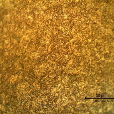 Micrographic detail of the martensitic microstructure, in the longitudinal section. The hardness of the valve body is 34 HRc (Rockwell C) all through the thickness.