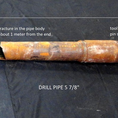 This figure presents the location of the fracture at about 1 meter from the tool joint pin side.  Close to the fracture the pipe presented several circunferential scratches created by the fishing of the broken piece after the fracture.
