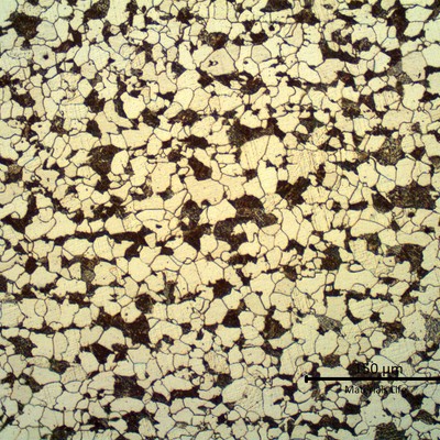 BASE METAL SURFACE - The micrography (transverse to the tube) presents the ferritic/pearlitic/bainitic structure.