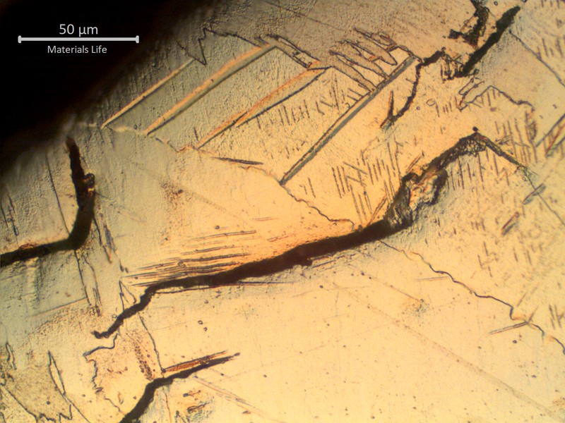 Micrographic detail of the weld metal brittle microcracks, in regions with hydrides formation.