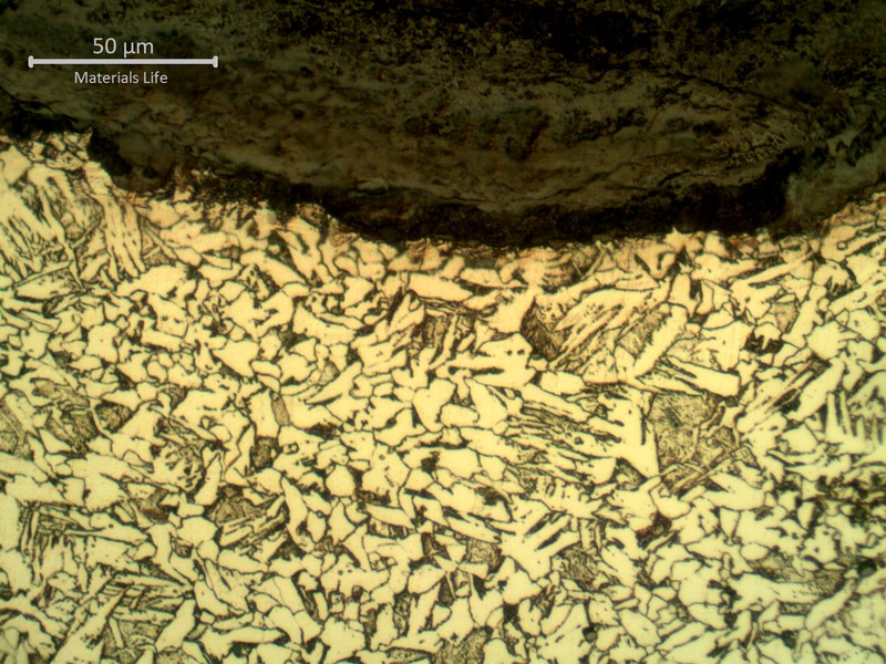 Micrographic detail of the valve body carbon steel thread, in the valley. Ferritic-bainitic structure.
